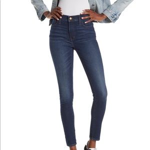 Madewell Magic Pocket 9” Mid-Rise Skinny Jeans